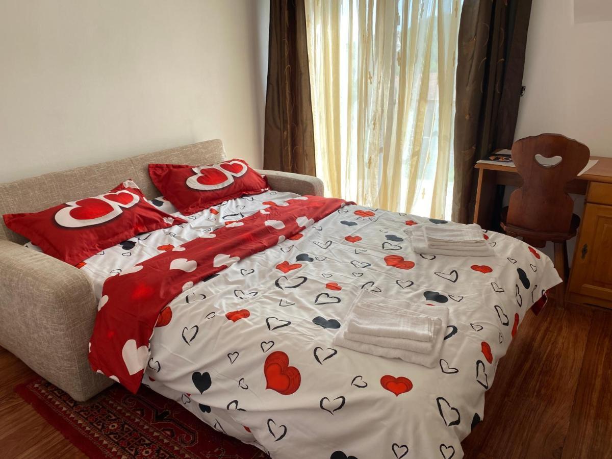 Casa Dea Villa Gladna Montana ภายนอก รูปภาพ